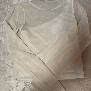 Abercrombie and Fitch top